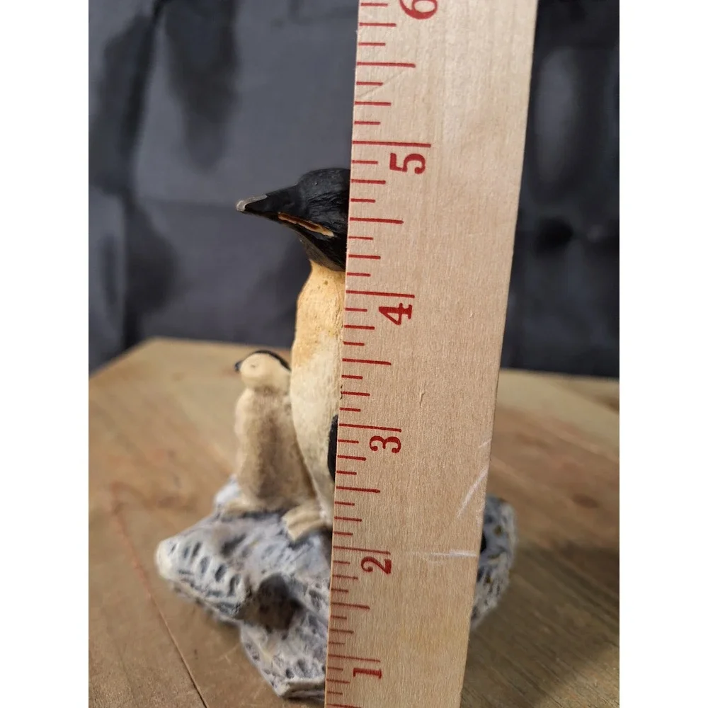 Emperor Penguin with Chick Figurine Wildlife Bird Sculpture Hand Painted Resin